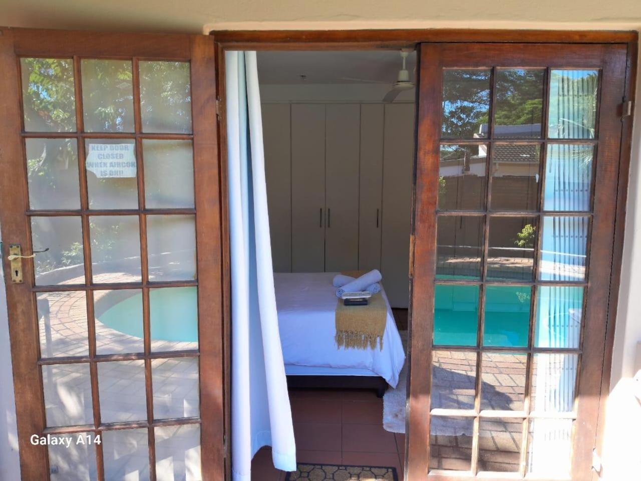 Bed and Breakfast Nqabanqaba à Richards Bay Chambre photo